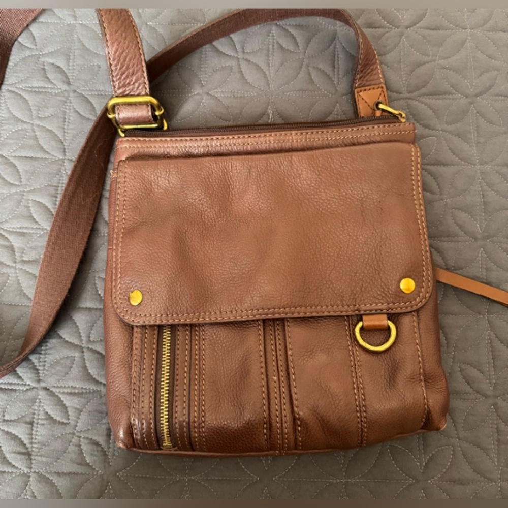 Fossil Morgan traveler crossbody